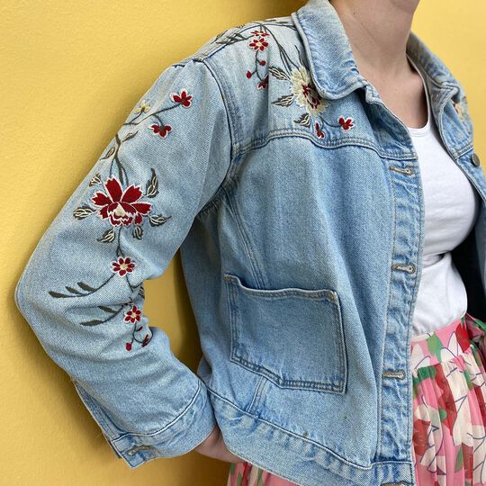Spezialevent Jeansjacke besticken image number